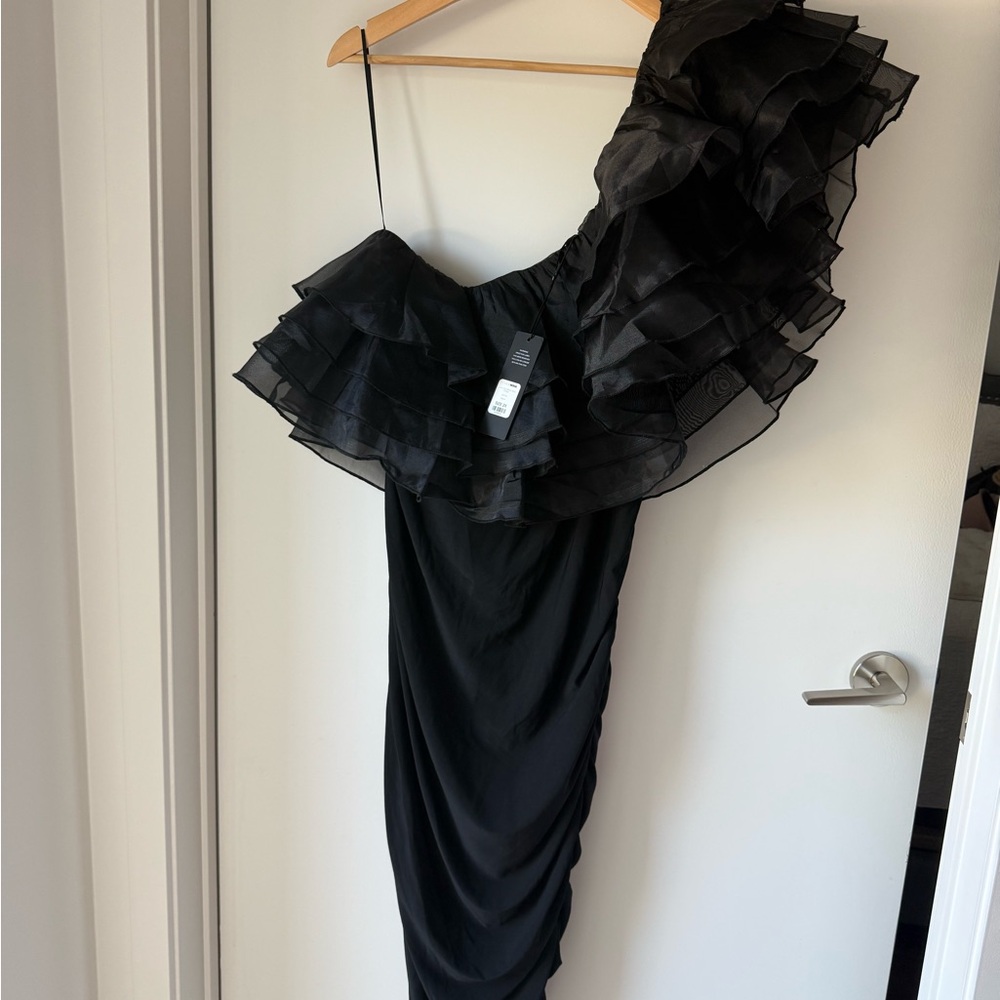 Fashion Nova Black Asymmetrical Ruffled Bodycon Dress